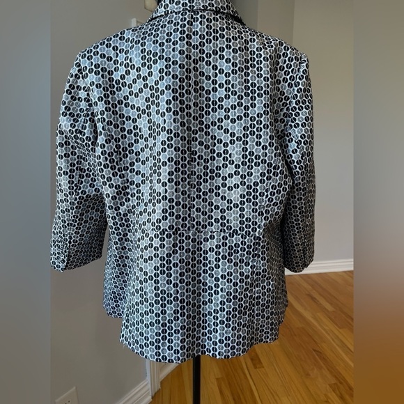 Peter Nygard Silver & Black Dot Roundels 3/4 sleeve jacket blazer art to wear - Picture 9 of 17